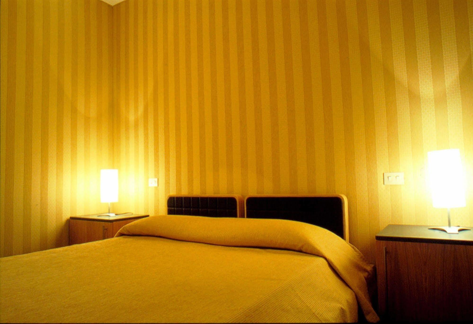 Lemon Garden Hotel Rom Eksteriør billede